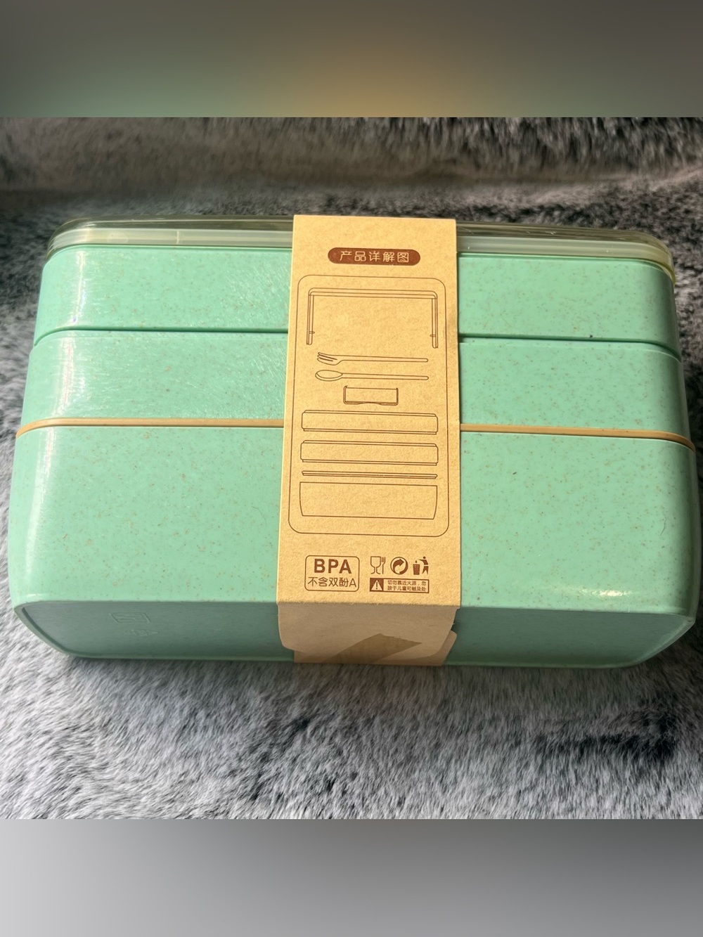 New Ice Green Stackable 900ml Lunch Box with Spoon Portable 3 Layer Bento - Picture 5 of 12